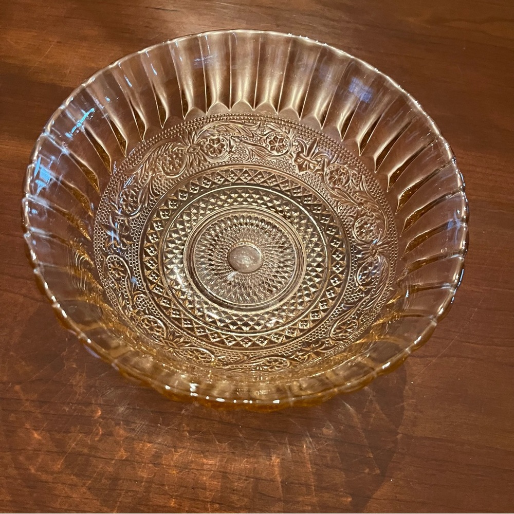 Vintage Trellis Pink Fleur De Lis Pattern Glass Bowl by KIG Indonesia